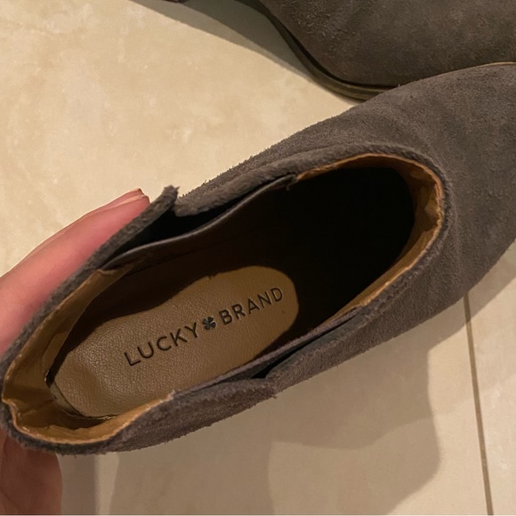 Grey Booties - Picture 3 of 4